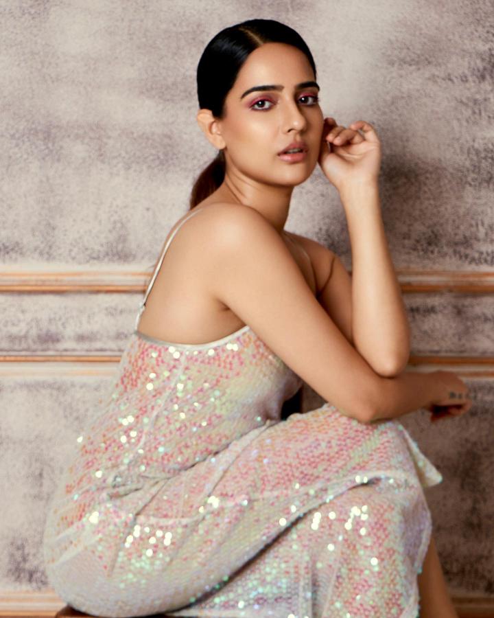 malvi-malhotra-latest-stills-5.jpg