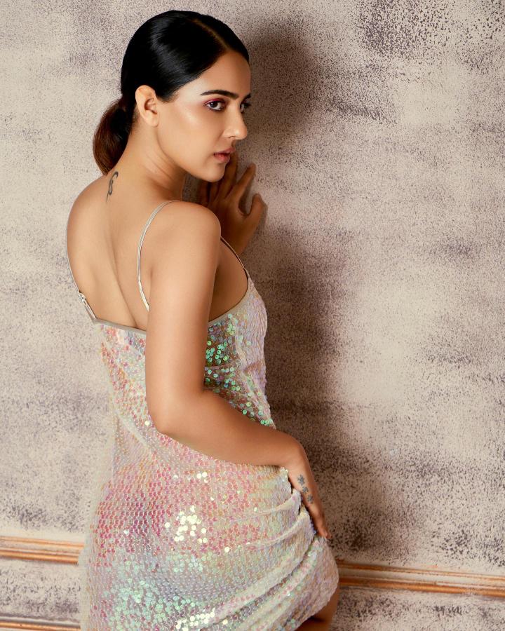 malvi-malhotra-latest-stills-7.jpg