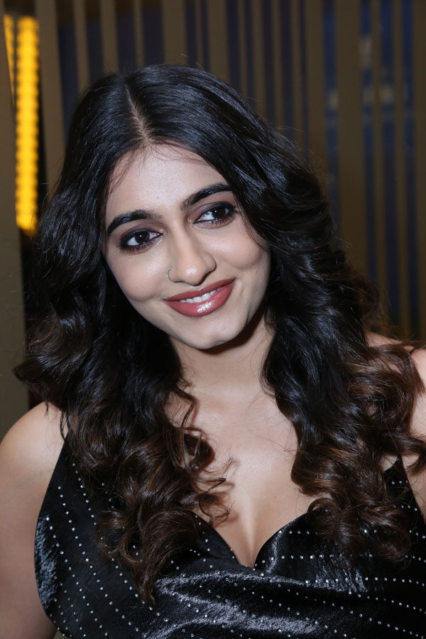 manasa-chowdary-stills-2-4.jpg