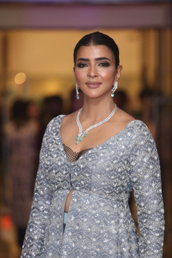 manchu-lakshmi-stills-2-5.jpg