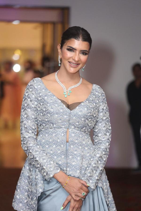 manchu-lakshmi-stills-2-8.jpg