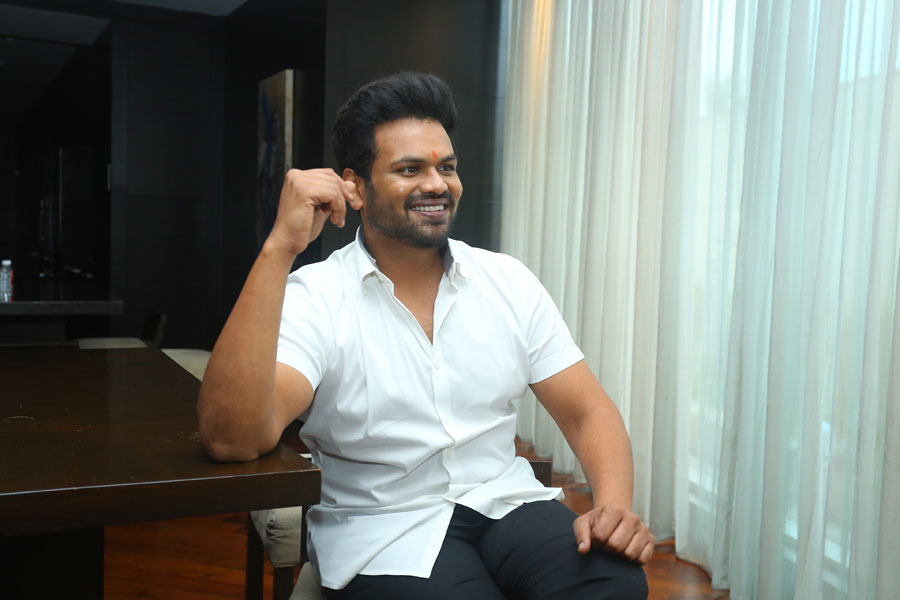 manchu-manoj-stills-2.jpg