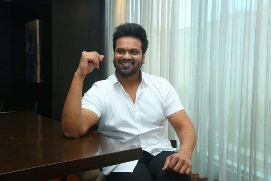 manchu-manoj-stills-3.jpg