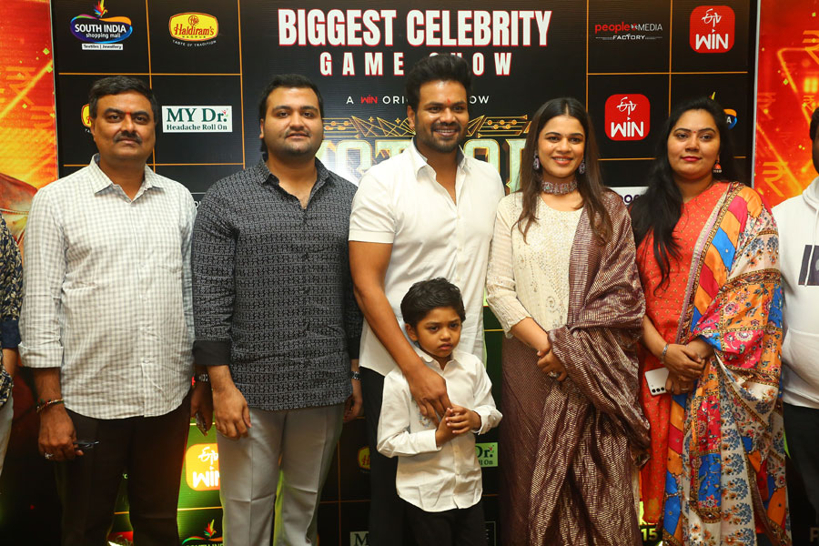 manchu-manojs-biggest-celebrity-game-show-3.jpg