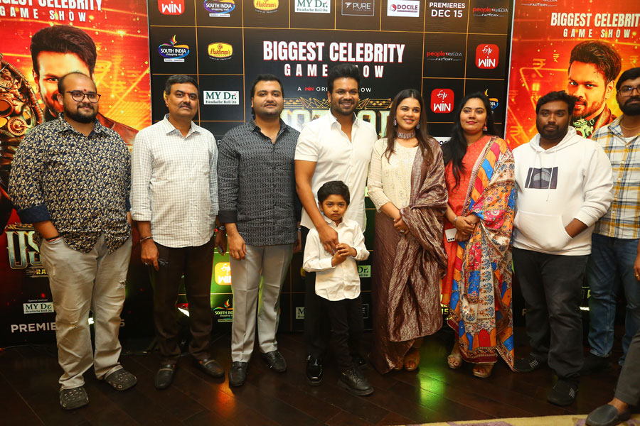 manchu-manojs-biggest-celebrity-game-show-4.jpg