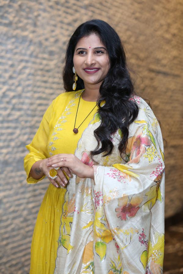 mangli-stills-3.jpg