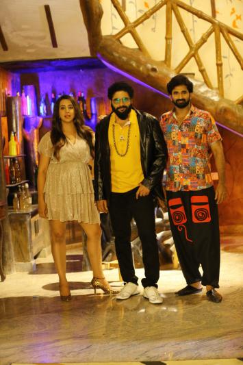 mani-shakar-movie-stills-4.jpg