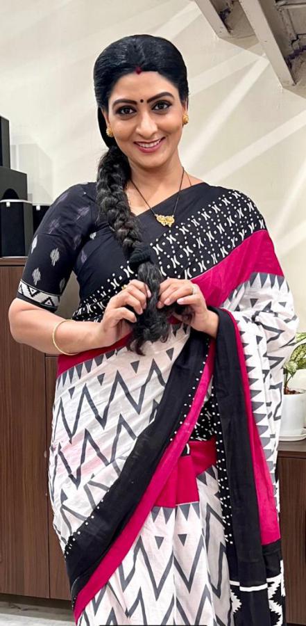manichandana-latest-stills-2.jpg