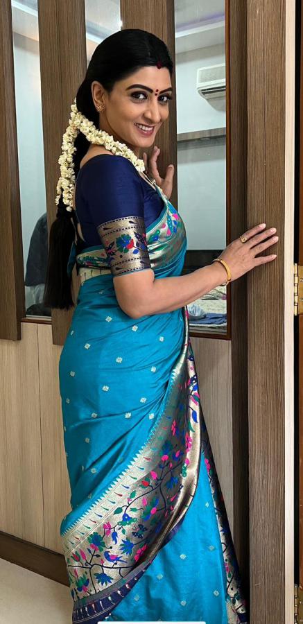 manichandana-latest-stills-4.jpg