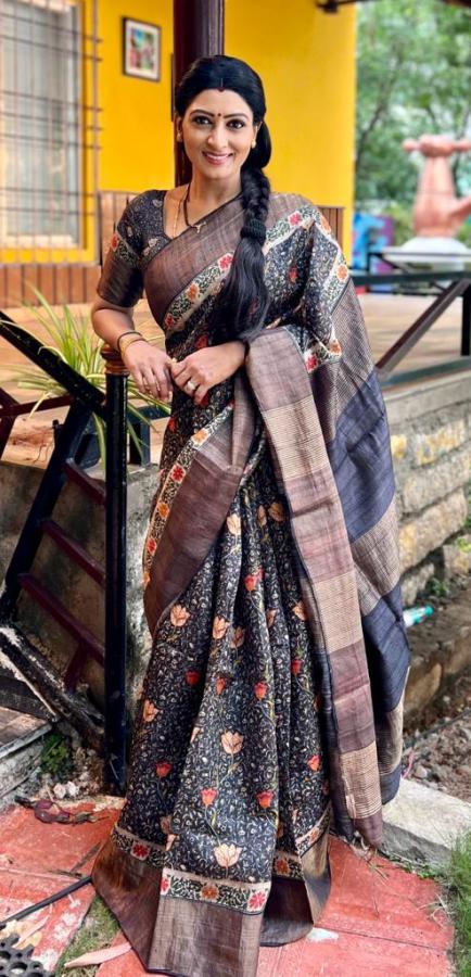 manichandana-latest-stills-7.jpg