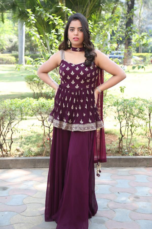 manjula-reddy-stills-20.jpg