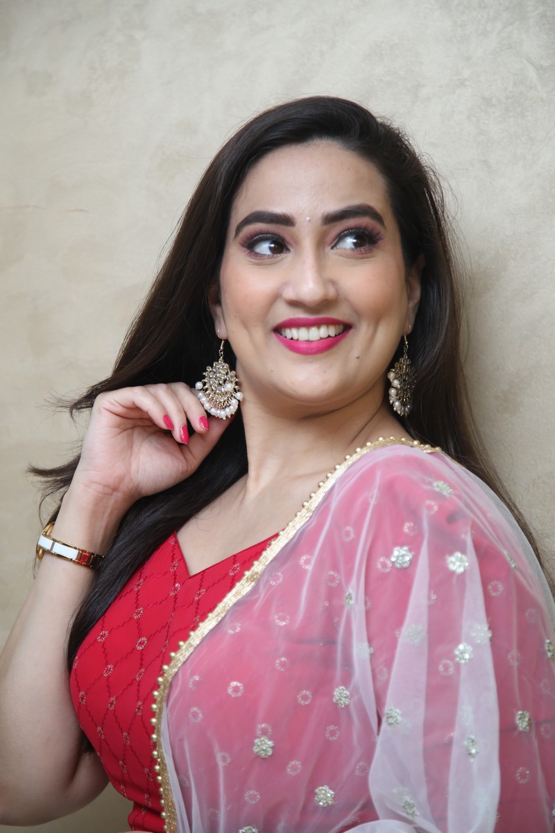 manjusha-stills-9.jpg