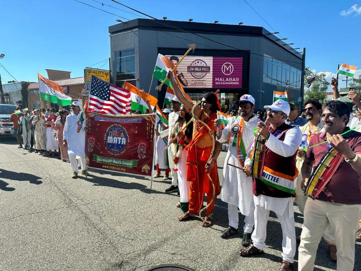 mata-participates-india-day-parade-in-new-jersey-6.jpg