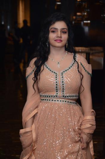 maya-preethi-stills-9.jpg