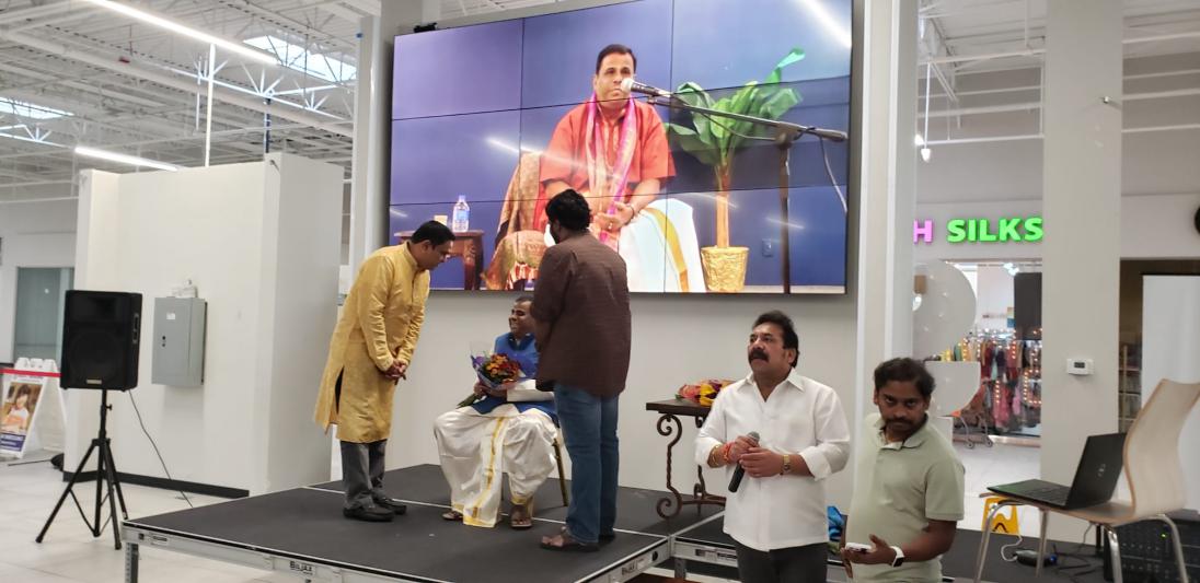 medasani-mohans-literature-in-chicago-6.jpg