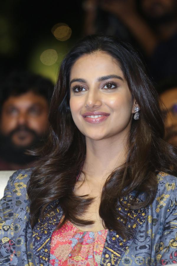 Meenakshi Choudary Stills