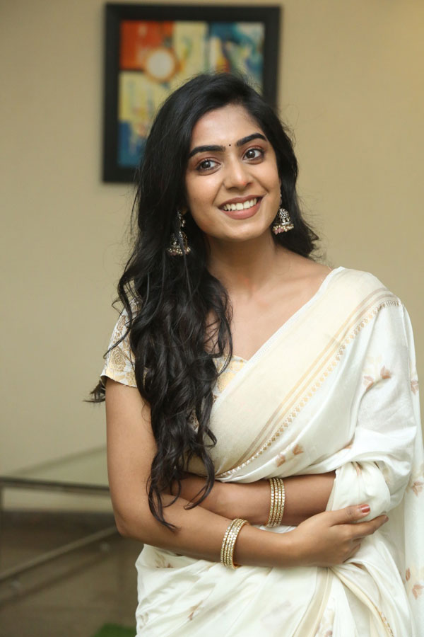 megha-lekha-stills-2-18.jpg