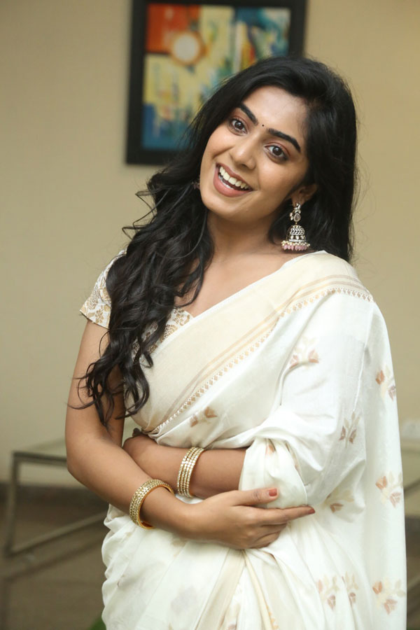 megha-lekha-stills-2-24.jpg