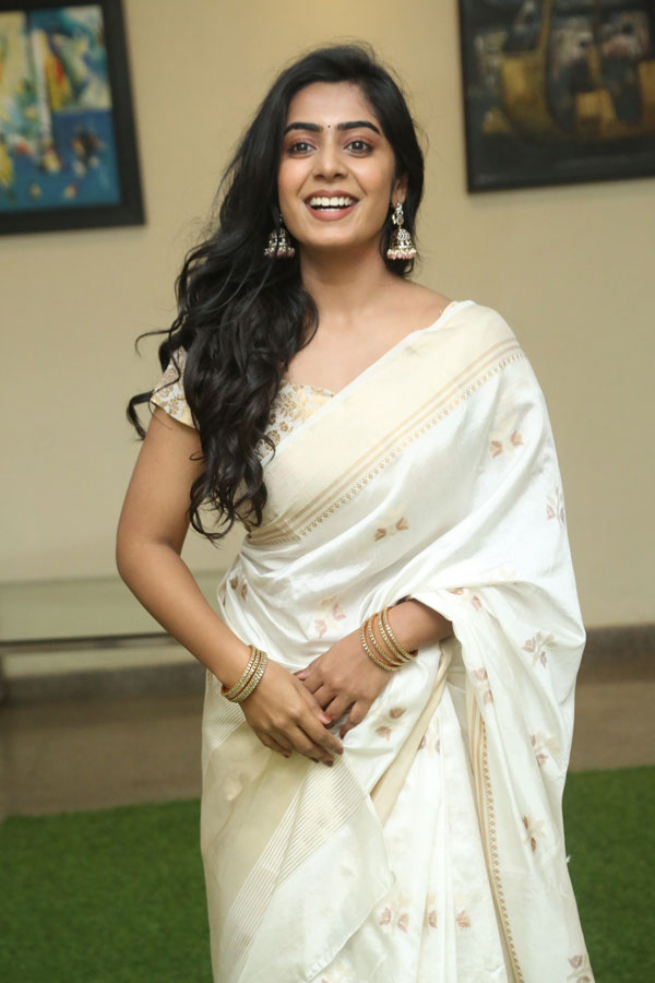 megha-lekha-stills-2-28.jpg