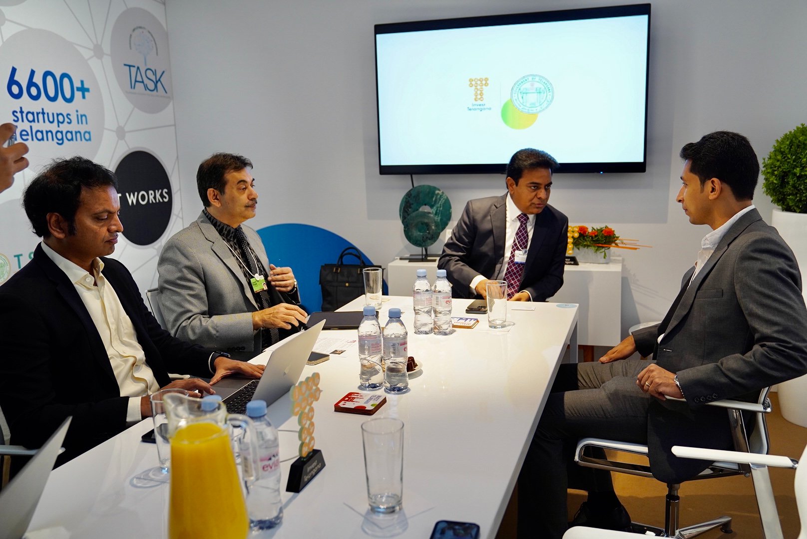 minister-ktr-davos-tour-2.jpg