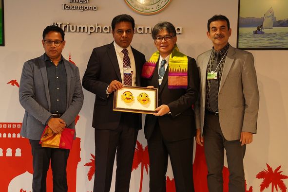minister-ktr-davos-tour-3.jpg