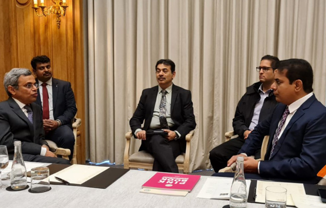 minister-ktr-france-tour-9.jpg