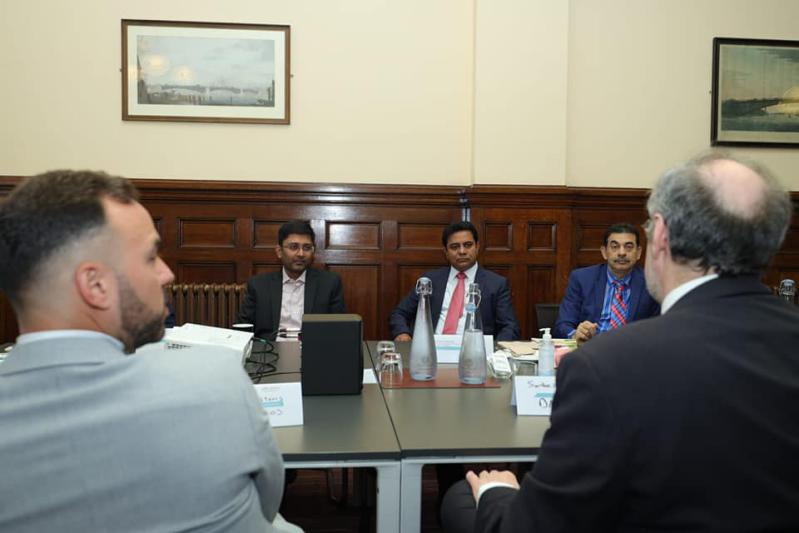 minister-ktr-london-tour-15.jpg