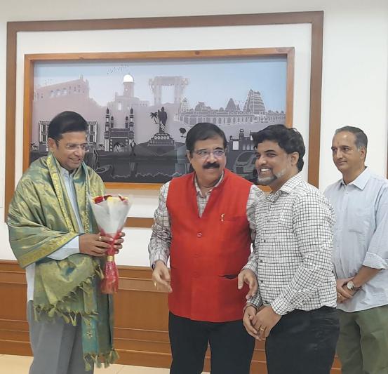 minister-sridhar-babu-released-telugu-times-business-excellence-awards-2024-5.jpg