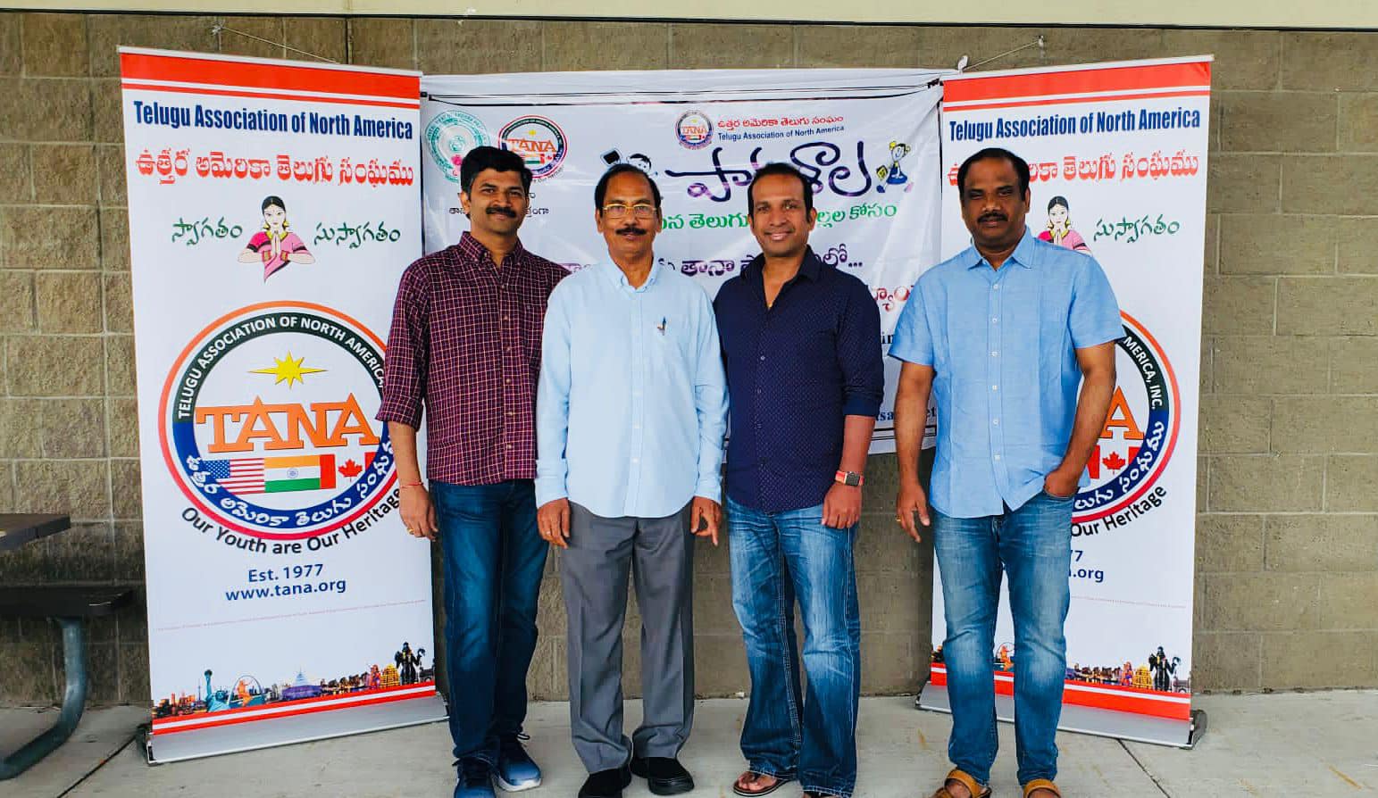minneapolis-tana-paatasala-distributes-certificates-4.jpg