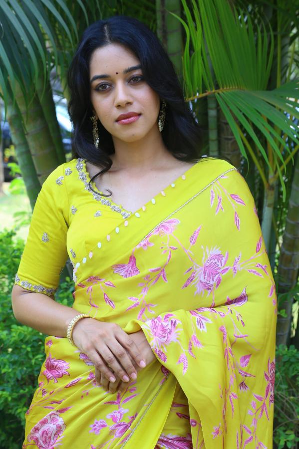 mirnalini-ravi-stills-11.jpg