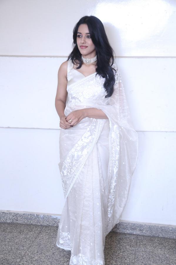 mirnalini-ravi-stills-2-3.jpg