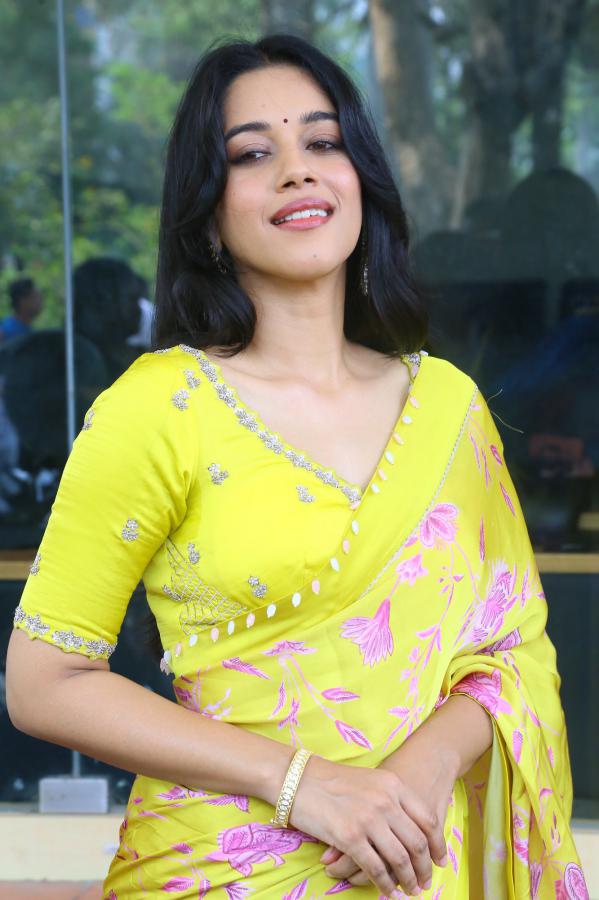 mirnalini-ravi-stills-20.jpg