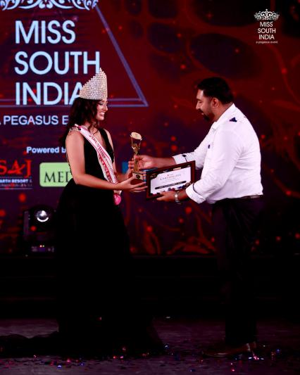 miss-south-india-2022-winner-charishma-krishna-4.jpg