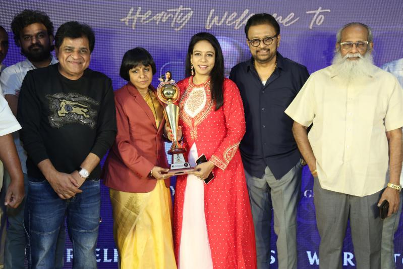 mm-srilekha-25-years-celebrations-1.jpg