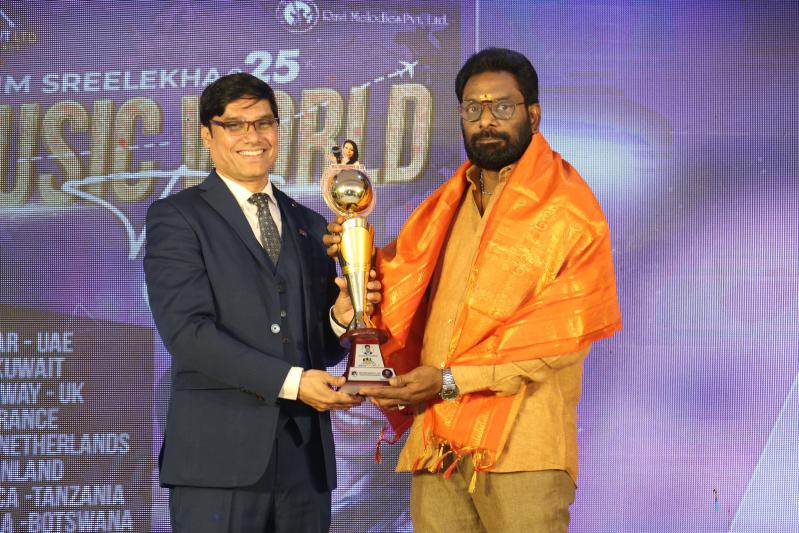 mm-srilekha-25-years-celebrations-7.jpg