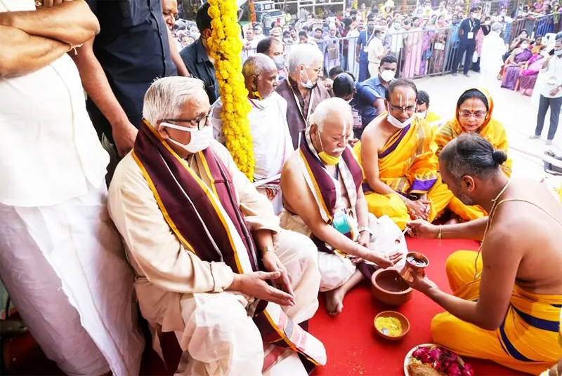 mohan-bhagwat-visits-statue-of-equality-14.jpg