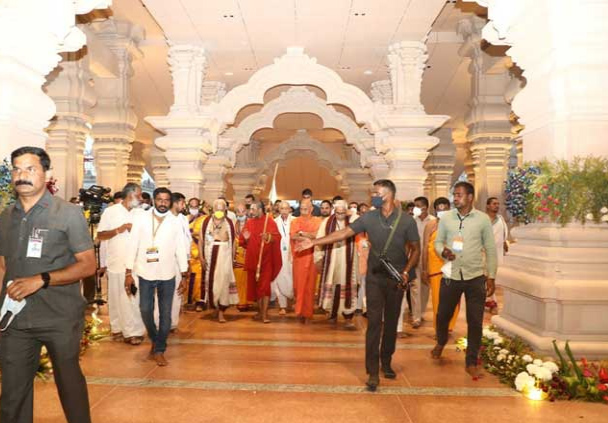 mohan-bhagwat-visits-statue-of-equality-5.jpg