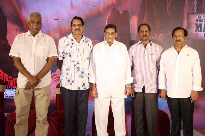 mosagallaku-mosagadu-movie-re-release-pressmeet-4.jpg