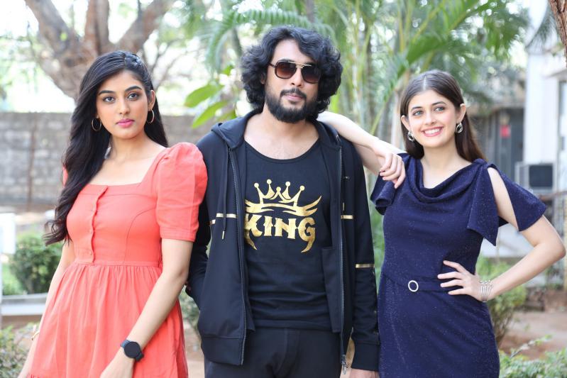 mr-king-movie-trailer-launch-2.jpg