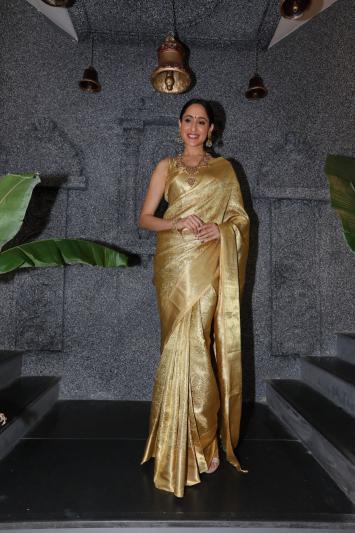 mugdha-14th-store-grand-launch-by-pragya-jaiswal-16.jpg