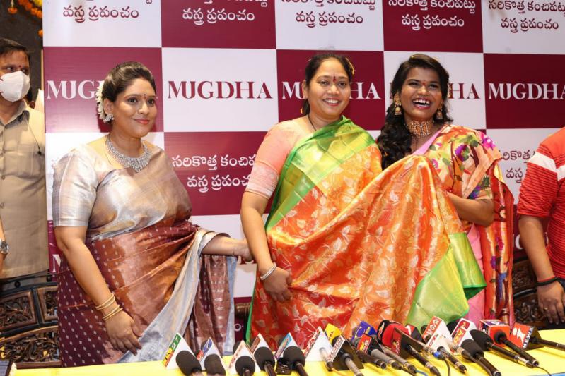 mugdha-art-designer-store-starts-in-vijayawada-11.jpg