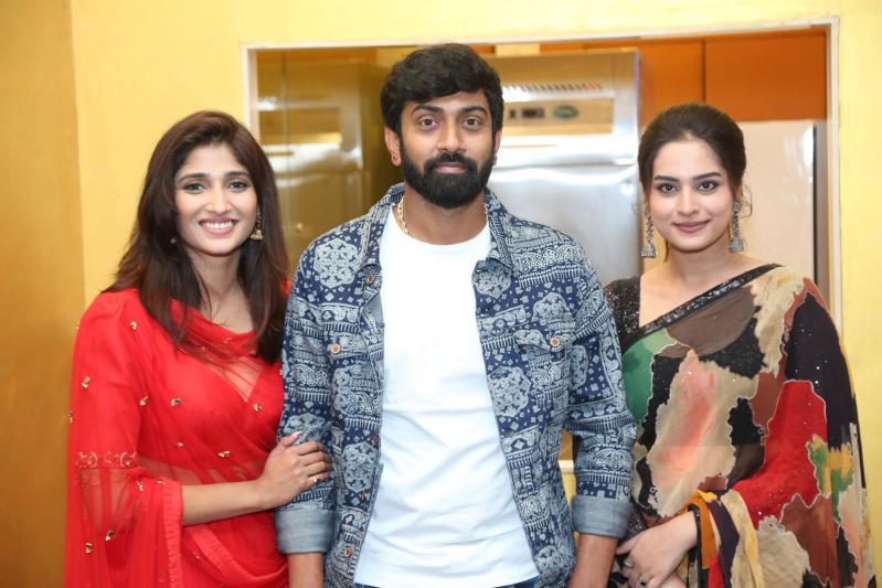 mukha-chithram-movie-trailer-launch-19.jpg