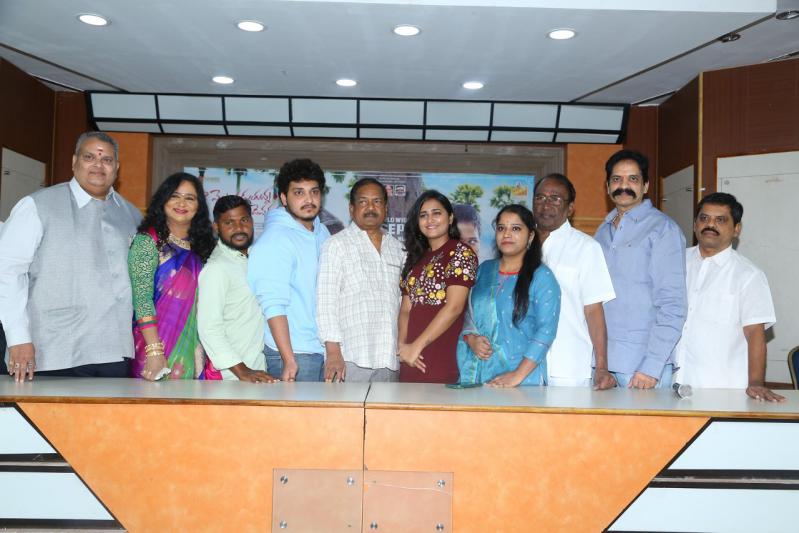 naa-venta-paduthunna-chinnadevadamma-movie-press-meet-1.jpg