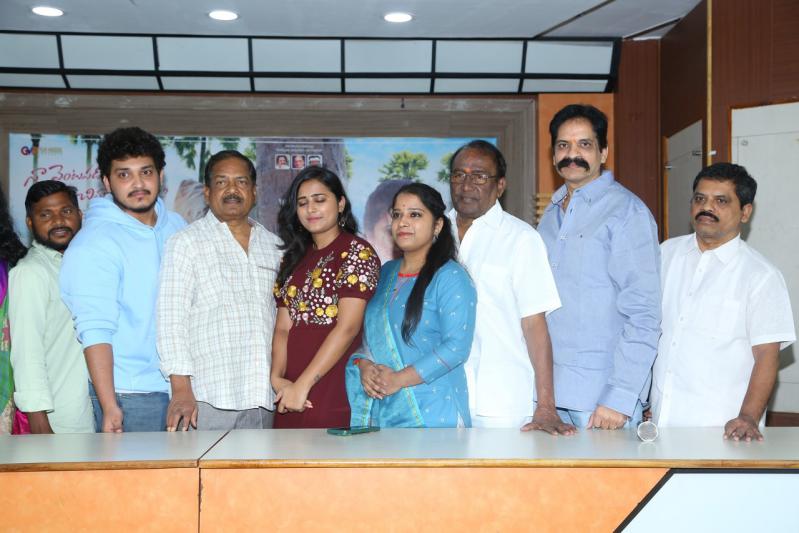 naa-venta-paduthunna-chinnadevadamma-movie-press-meet-2.jpg