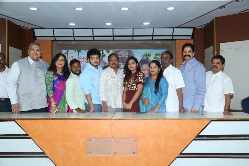 naa-venta-paduthunna-chinnadevadamma-movie-press-meet-3.jpg