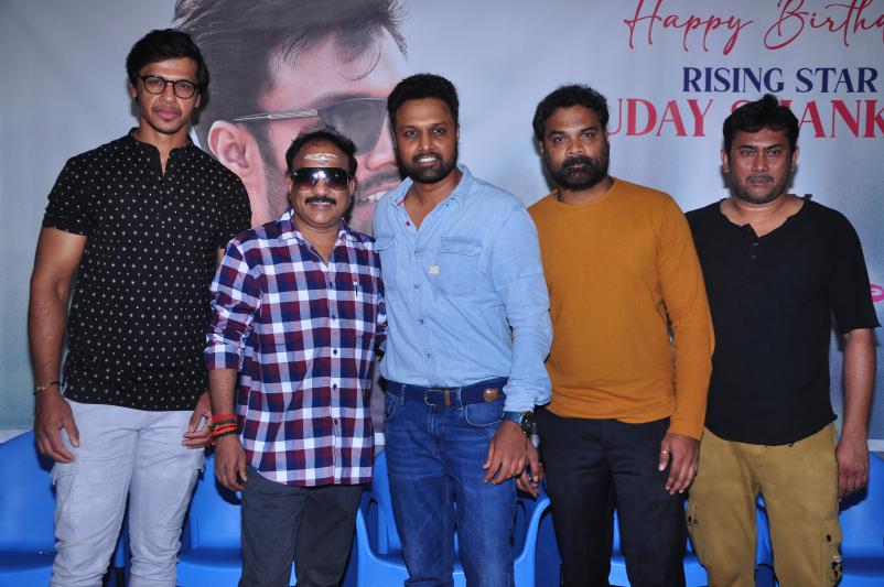 nachindhi-gril-friend-movie-team-press-meet-7.jpg