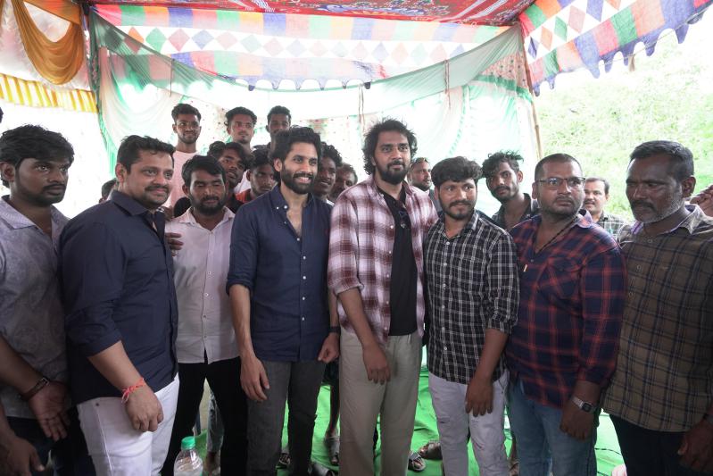 Naga Chaitanya, Chandoo Mondeti, Bunny Vas Meet Fishermen Families