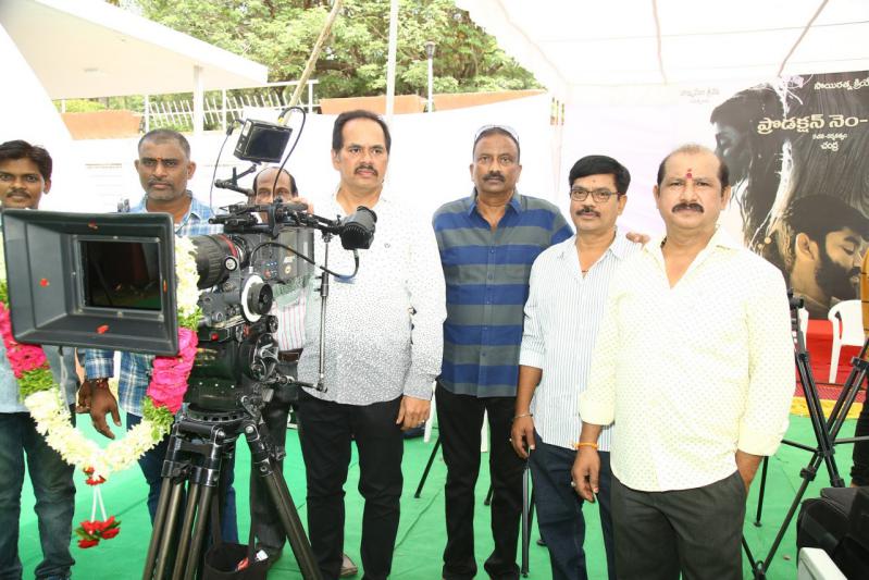 naga-chaitanya-launches-sai-ratna-creations-production-no-2-4.jpg