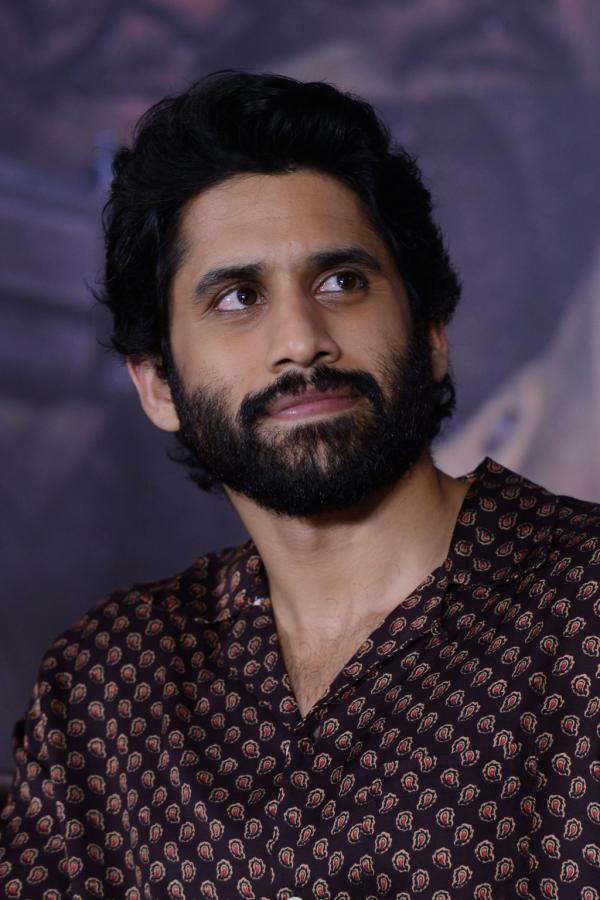 naga-chaitanya-stills-3-4.jpg