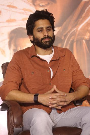 naga-chaitanya-stills-4-6.jpg